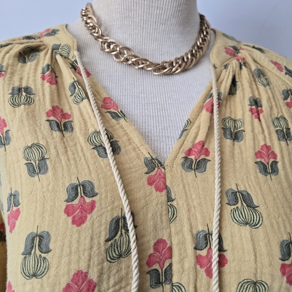 Porridge Anthropologie Elizabeth Floral Yellow Peasant Blouse. Size XS - Picture 5 of 14